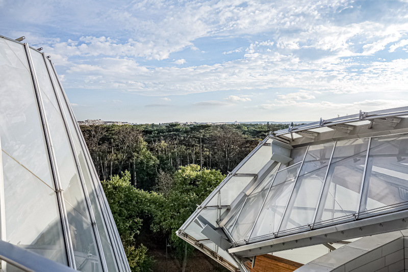 architecture now and The Future: FONDATION LOUIS-VUITTON POUR LA CRÉATION  BY FRANK GEHRY