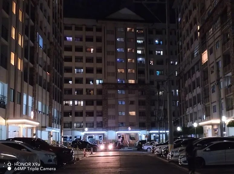 Honor X9a 5G Camera Sample - Night, Buildings, 2x Zoom