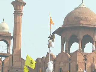 Farmer Protest ,Put Flag on the Lalkila