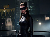 catwoman_anne_hathaway