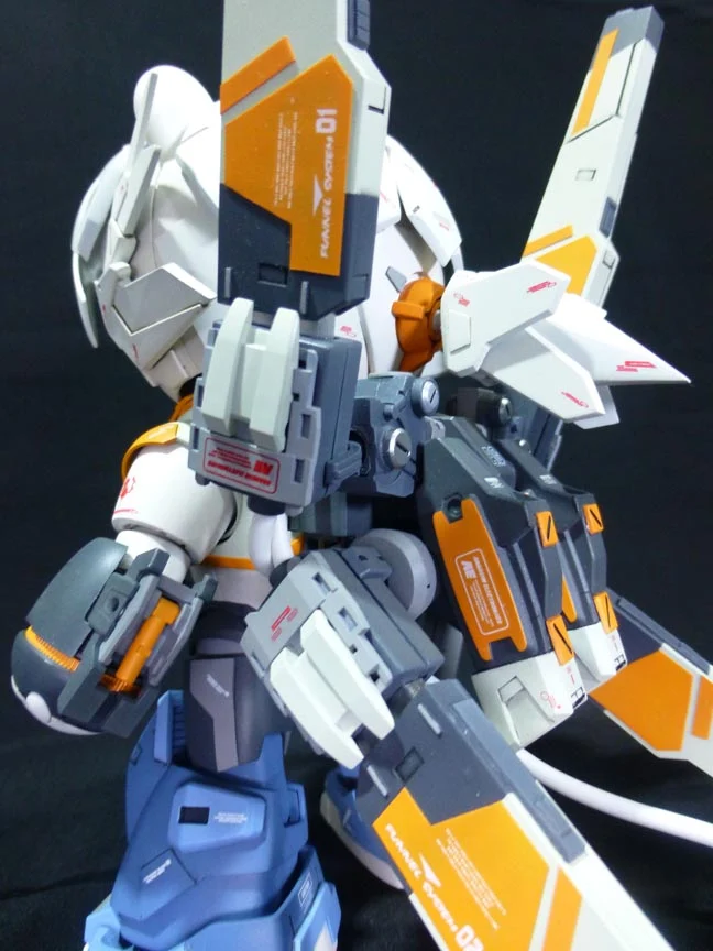 Custom Build: HGBF Beargguy III San "USB 2.0 Four Port Hub) 