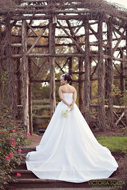 What a unique background for an inspiration shoot or for some wedding 