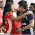 Katrina Kaif hugged Shahrukh Khan