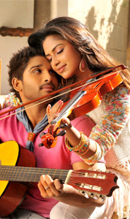 Allu Arjun, Amala Paul, Catherine Tresa Stills 'Iddarammayilatho'