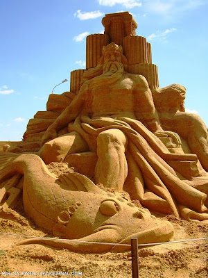 Great Roman Empire Sand Sculpture Exhibition in Russia Seen On coolpicturesgallery.blogspot.com