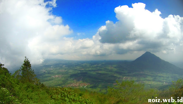 Ngabuburit Di Gunung Telomoyo !