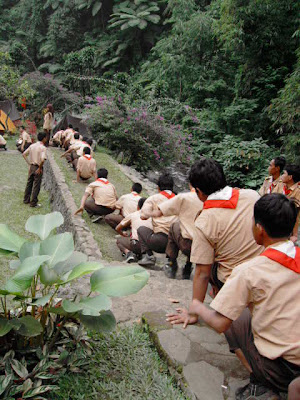 Pelantikan Bersama di Villa Widuri tahun 2010 - Pramuka MAN 6 Jakarta