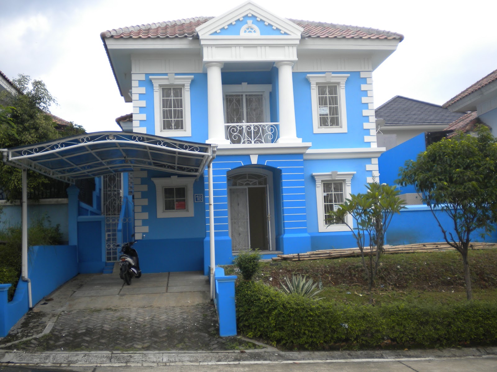  Rumah  Minimalis  Gaya Eropa  Gambar  Rumah  Idaman 