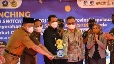 Launcing ASO, Gubernur Ansar Berikan Bantuan STB Gratis Sebanyak 31.815 Unit 