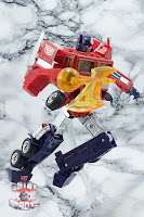 Transformers Missing Link C-01 Convoy 52