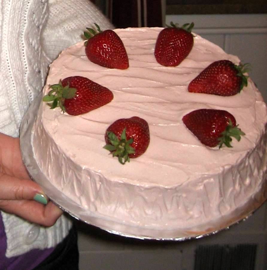 25+ best ideas about Ladies birthday cakes on Pinterest ...