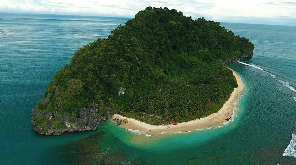 Pulau Keluang dan Pulau Tsunami Merupakan Eksotisme Wisata  