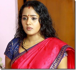 actress_ananya_in_saree_cute_still