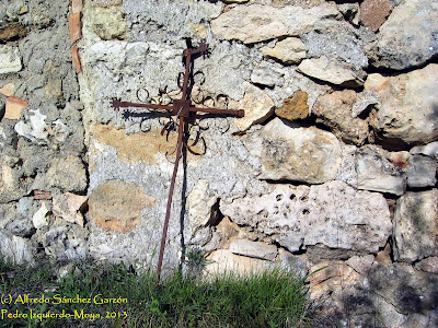 pedro-izquierdo-moya-cementerio-cruz