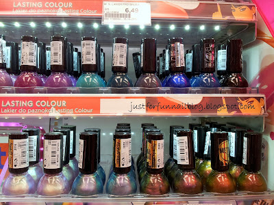 Shopping in Warsaw: Nail Polish! Rossman