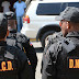 Autoridades arrestan a 44 personas en allanamientos en el Este