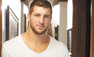  Tim Tebow: "I Want To Adopt A Child From Every Continent"