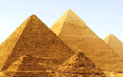  ancient Egypt was ruled by kings called pharaohs The Great Pyramid At Giza (7 Wonders)