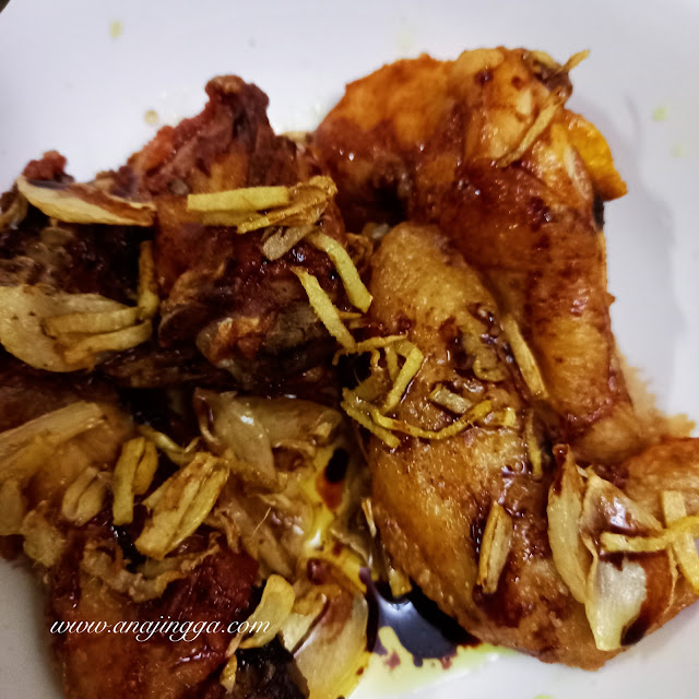 makan ayam dalam pantang