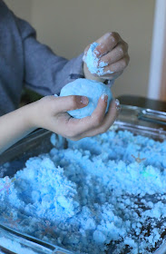 A new sensory play recipe for Magic Puffing Snow - it slowly puffs up and will even re-puff after it's been compressed.  From Fun at Home with Kids