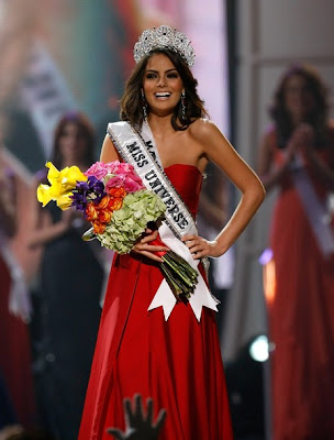 LAS VEGAS AUGUST 23 Miss Mexico 2010 Jimena Navarrete walks the stage 