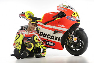 http://simoncellimotogp.blogspot.com/