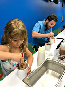 Located in Pennsylvania Dutch country & less than a 40 minute drive from Hershey, the Turkey Hill Experience in Columbia is a must-do if you & your family happen to be ice cream lovers.