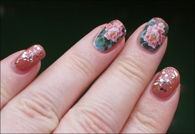 Flowers Blossoms Nail Art Nageldesign Water Decals Blumen Glitzer 04