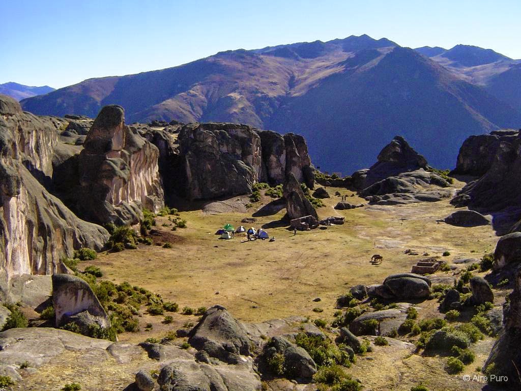 acampar, turismo, naturaleza, marcahuasi, rocas, campamento, senderismo, lima, perú, aventura