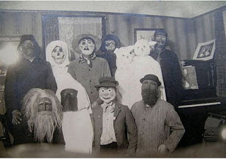 Scary Vintage Halloween Costumes