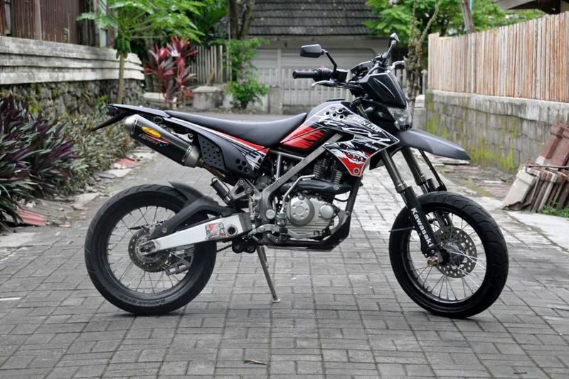 Kumpulan Foto Modifikasi Kawasaki D-Tracker 150 Terbaru 