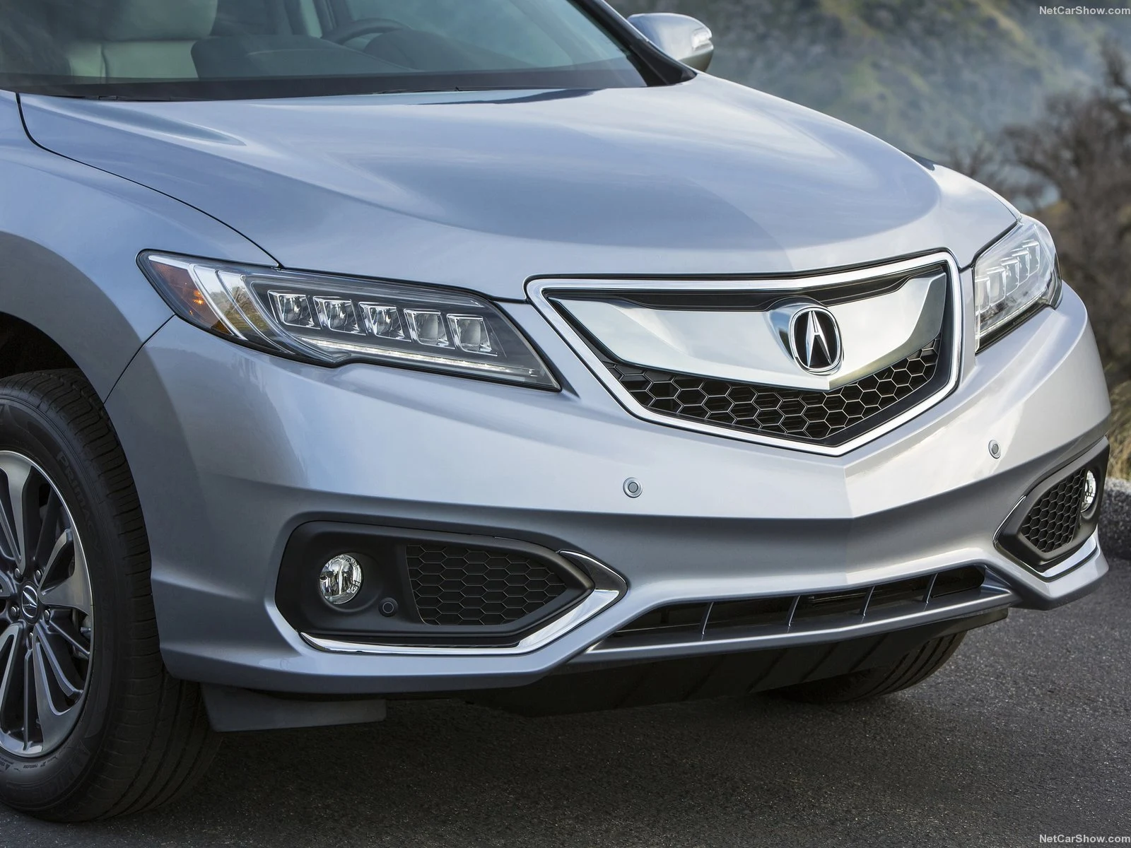 Hình ảnh xe ô tô Acura RDX 2016 & nội ngoại thất