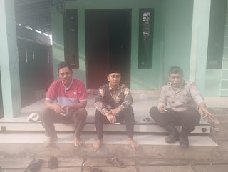 Patroli Dialogis, Personil Polsek Cinangka Polres Cilegon Sambang dan Bincang Bersama Tokoh Masyarakat