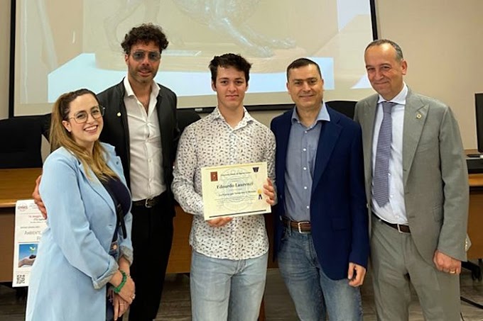 Una borsa di studio per la formazione scientifica di un giovane aretino