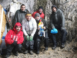 De ploeg: Rudi, Kris, Paul, Annette, Bart, Mark en de Plopkabouter