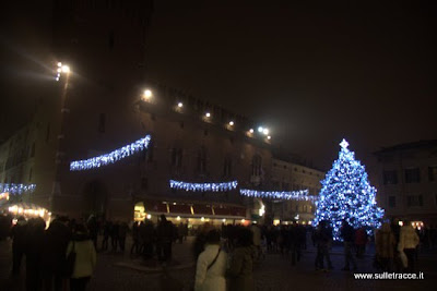 Ferrara albero di Natale in piazza
