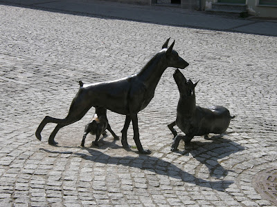 Dobermann monumento_associazione_mammagatta