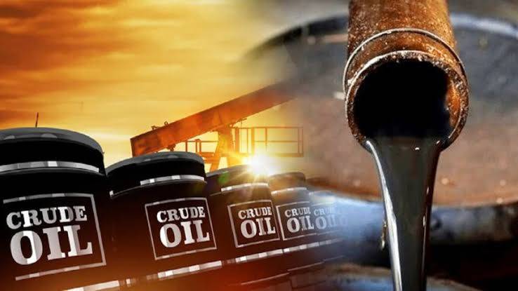 Oil prices fell 4.5%, prices hit 7-month low