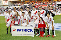 A. D. RAYO VALLECANO - Madrid, España - Temporada 2010-11 - A. D. RAYO VALLECANO 3 (Armenteros 2 y Delibasic), F. C. CARTAGENA 1 (Víctor) - 16/01/2011 - Liga de 2ª División, jornada 20 - Alineación: Cobeño; Coke (Susaeta, 86'), Borja Gómez, Arribas, Casado; Rafa García; Armenteros, Movilla, Javi Fuego (Piti, 45'); Delibasic (Borja, 68')