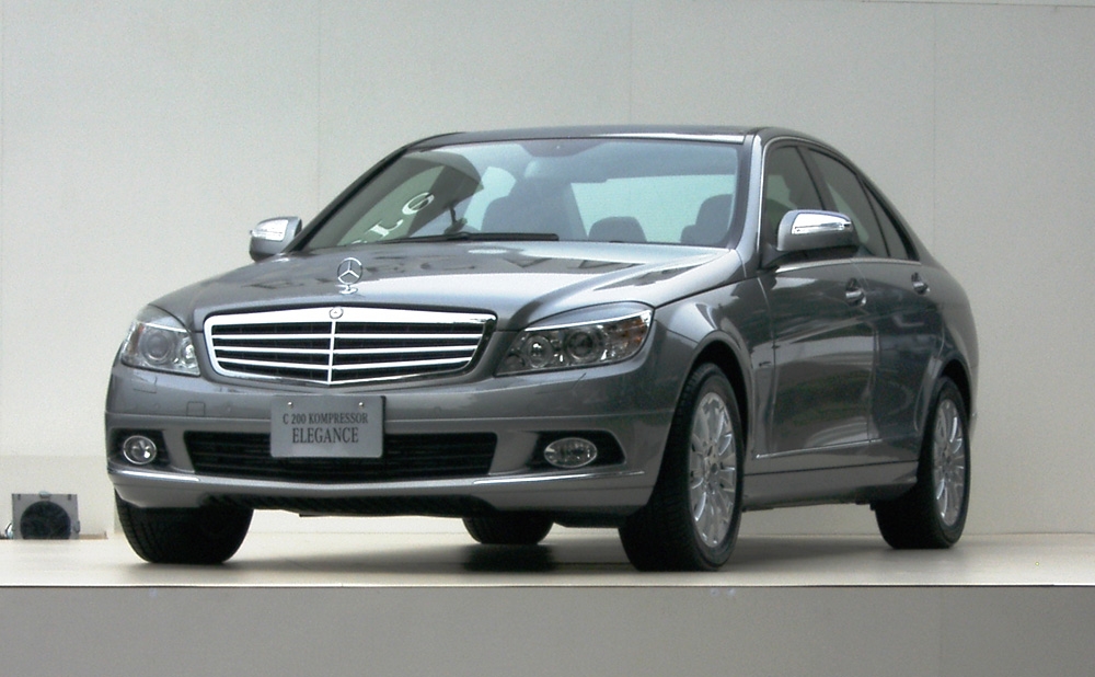 2012 Mercedes Benz C200 Preview with car wallpaper gallery