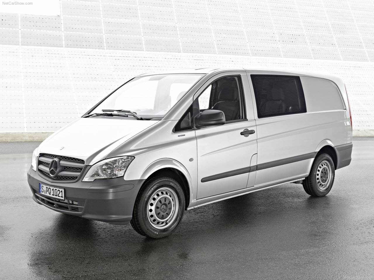 2011 Silver Mercedes-Benz Vito Car Photos 