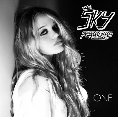 Sky Ferreira - One Lyrics