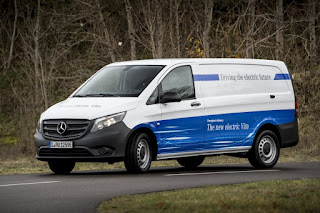 Mercedes-Benz eVito Panel Van (2018) Front Side