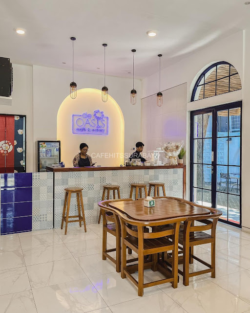Cafe Hits Surabaya