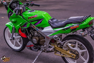 Gambar Modifikasi Kawasaki Ninja KRR SSR E6 Warna Hijau 