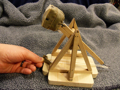 Wood Desktop Scale Trebuchet