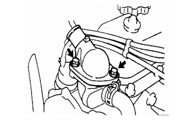 melepas thermostat sistem pendingin mobil