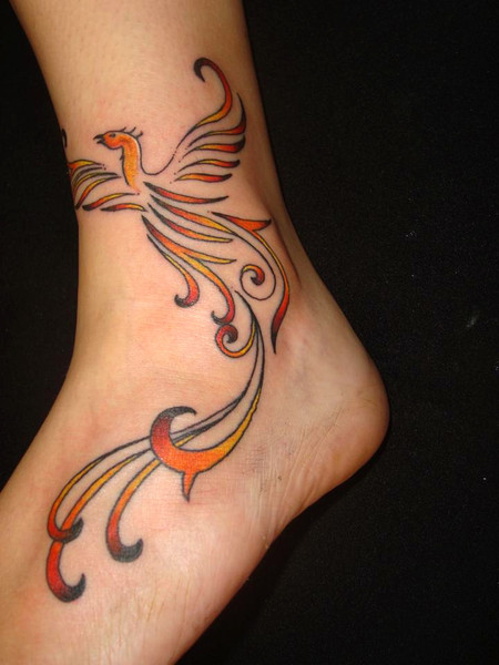 Tattoo Writing Styles The 4 Best Tattoos of Letter Designs Popular Lettering