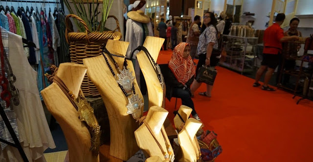 Pameran Usaha  Kerajinan  di Jakarta berjalan sukses