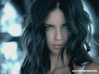 Adriana Lima New Hairstyle Pictures